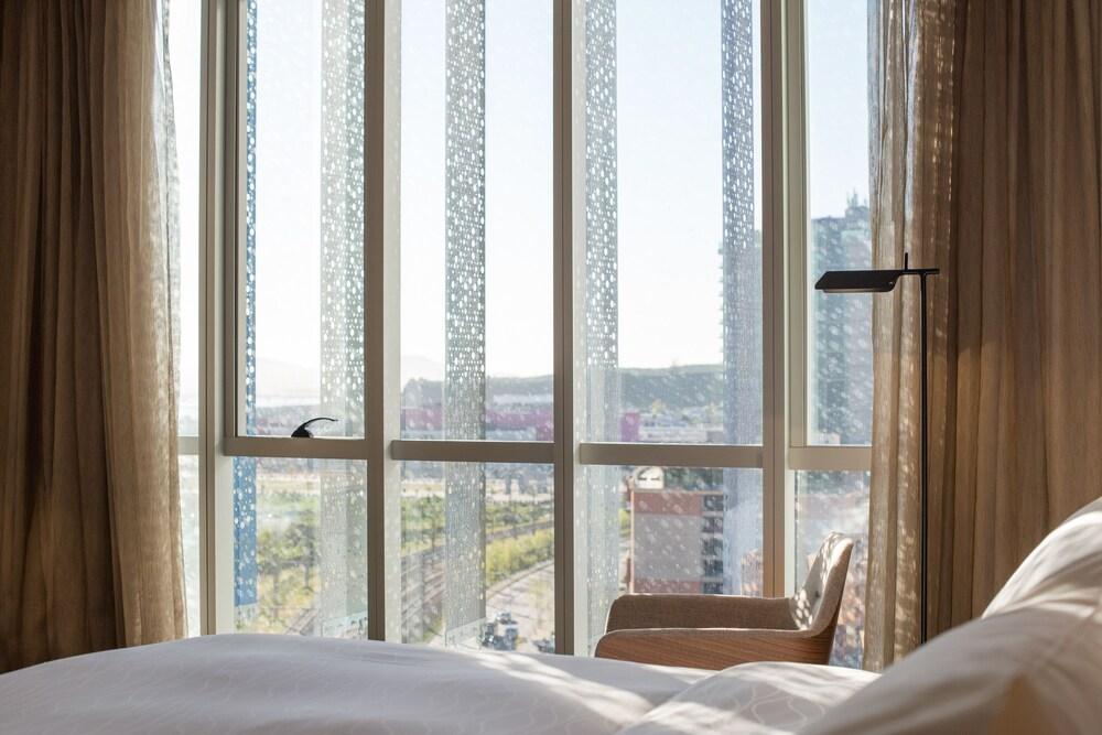 Mercure Concepción Екстериор снимка