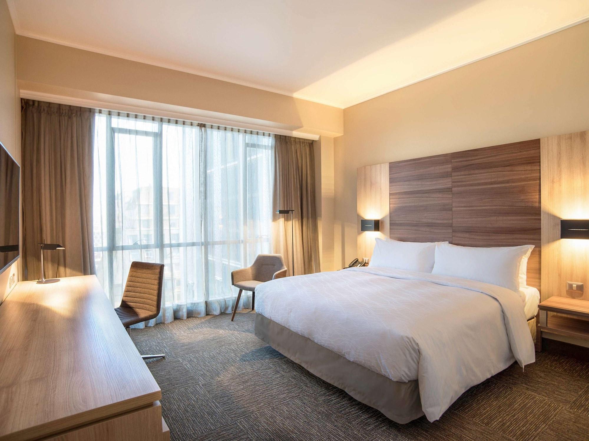 Mercure Concepción Екстериор снимка
